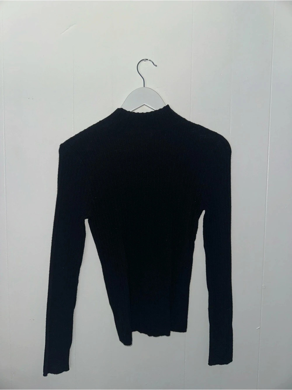 Forever 21 Ribbed Crew Neck Sweater in Black Like New